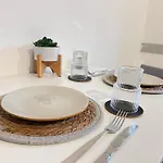 아파트 Flattyone Ruhrgebiet - Schlafkomfort Und Anbindung - Neu Renoviert