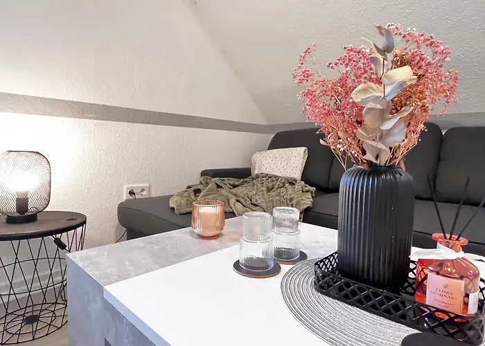 Appartement Flattyone Ruhrgebiet - Schlafkomfort Und Anbindung - Neu Renoviert