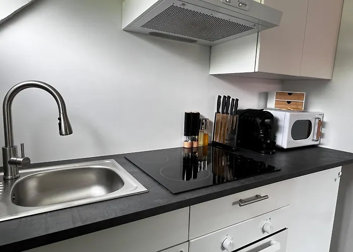 Flattyone Ruhrgebiet - Schlafkomfort Und Anbindung - Neu Renoviert Apartmán